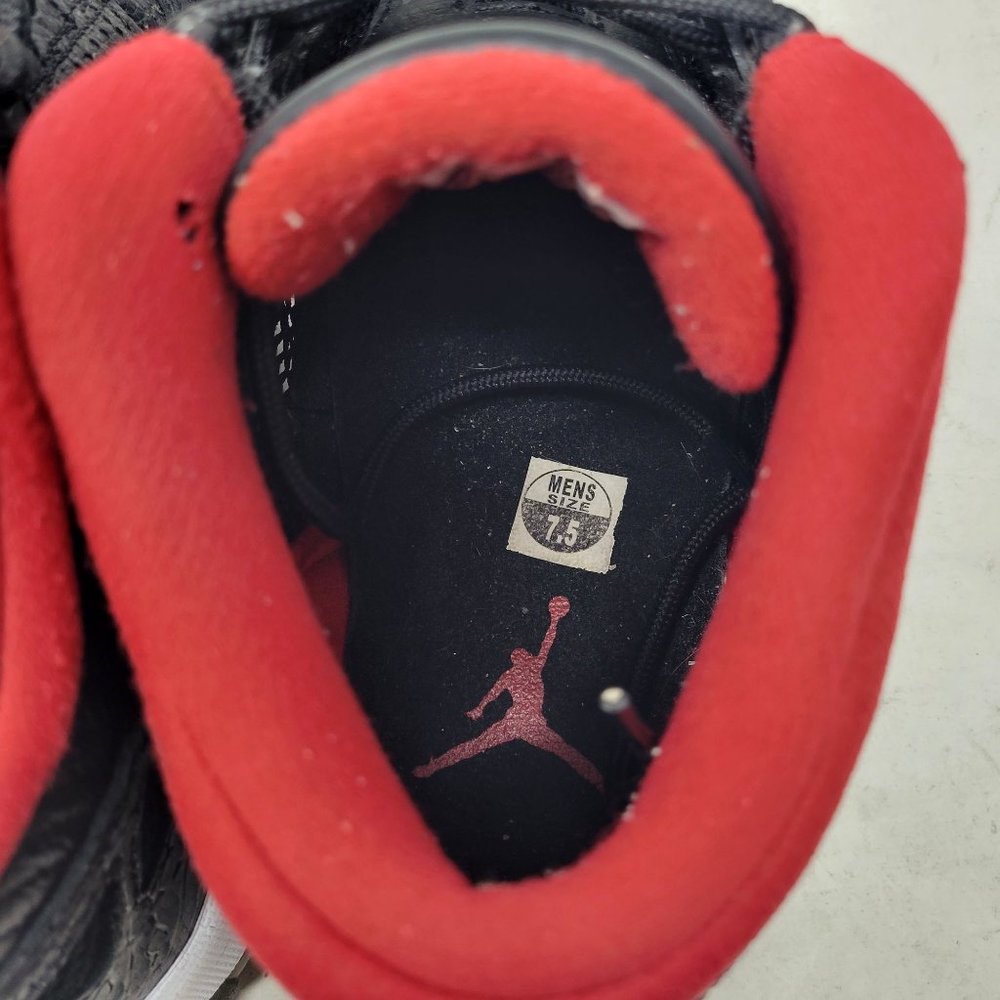 Air Jordan 11 XI Retro Low IE 'Black Red' BRED 2011 306008-001 7.5 1 4 6 12 13 - Picture 14 of 16